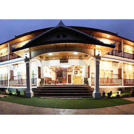 Leego Hotel 루앙프라방 외부 사진