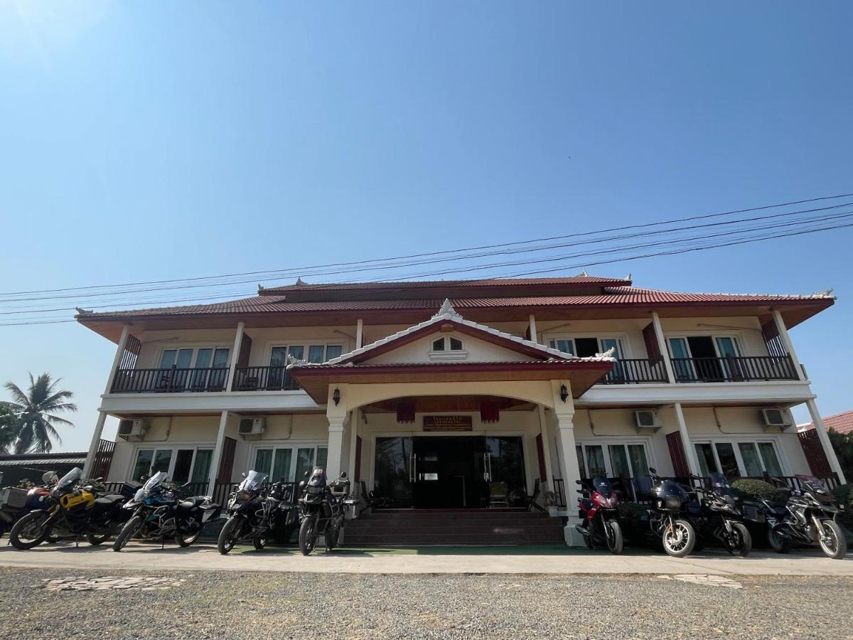 Leego Hotel 루앙프라방 외부 사진