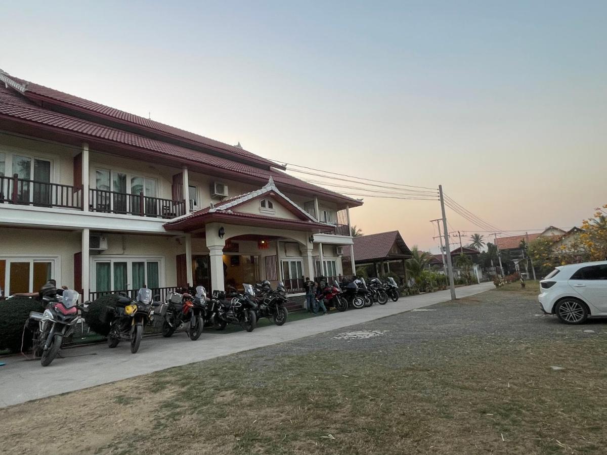 Leego Hotel 루앙프라방 외부 사진